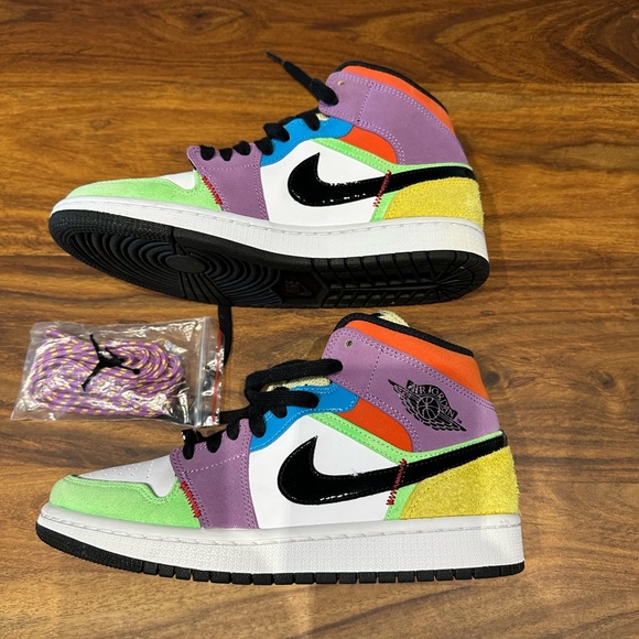 Nike Shoes - Air Jordan 1 Mid SE Lightbulb